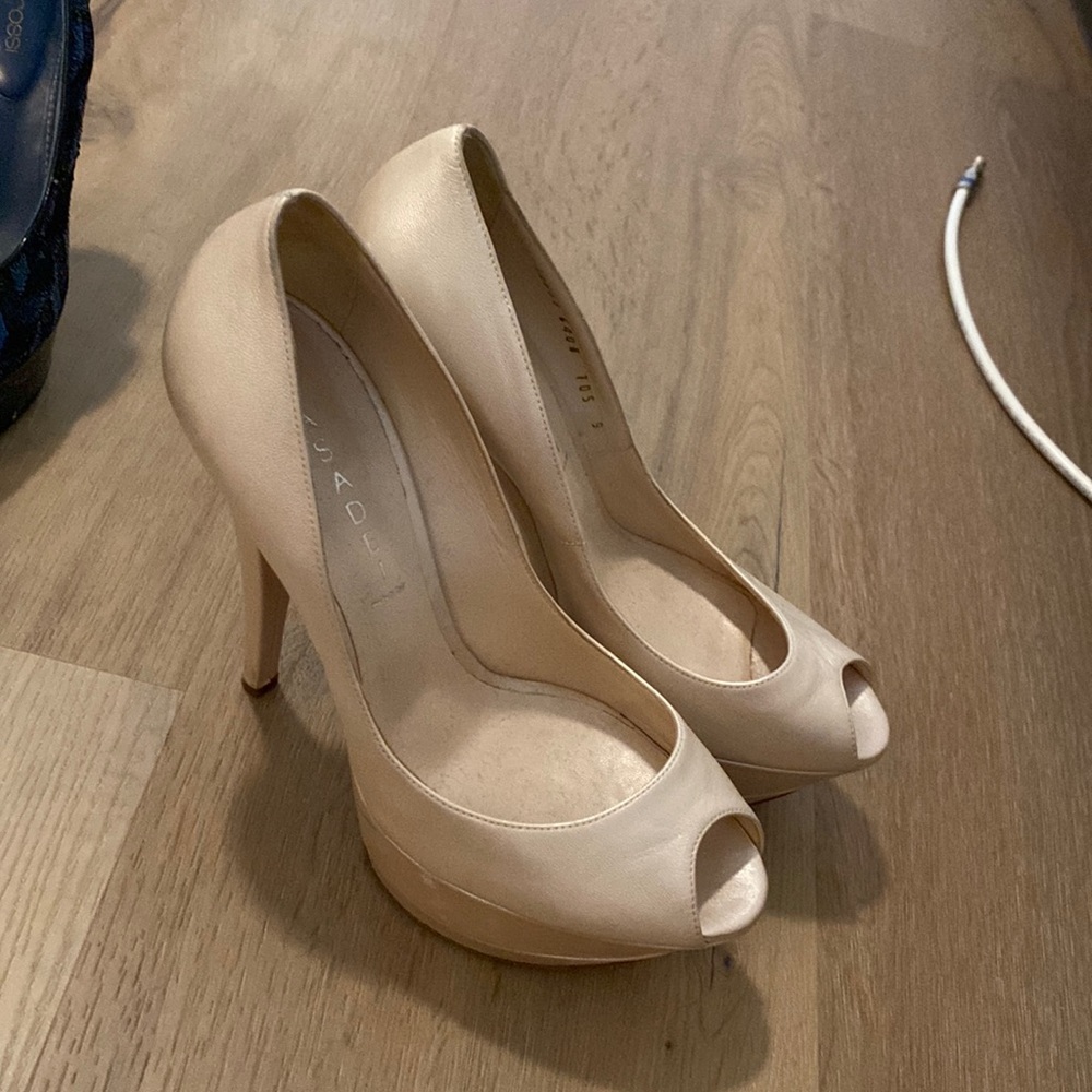 Blush color original Casadei